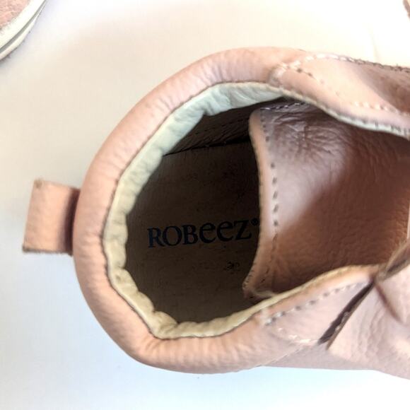 Robeez Baby Aria First Kicks Girls Sz 18-24m Leather Pink Bow Girly - Picture 5 of 6